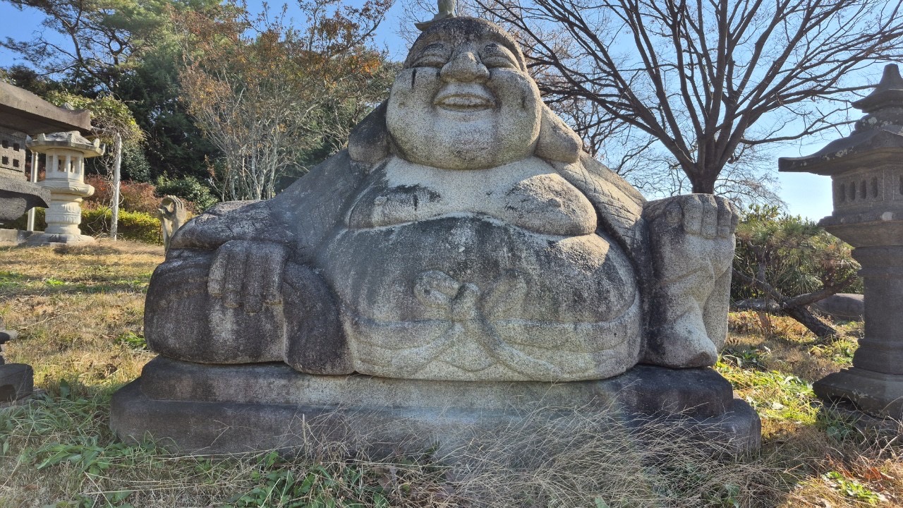 초대형 포대화상