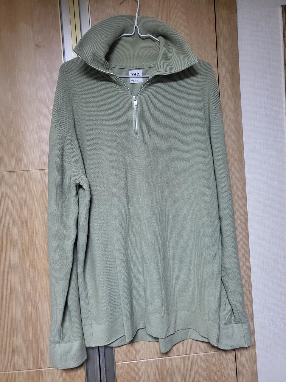 (100-105) 자라 하프넥 풀오버 니트