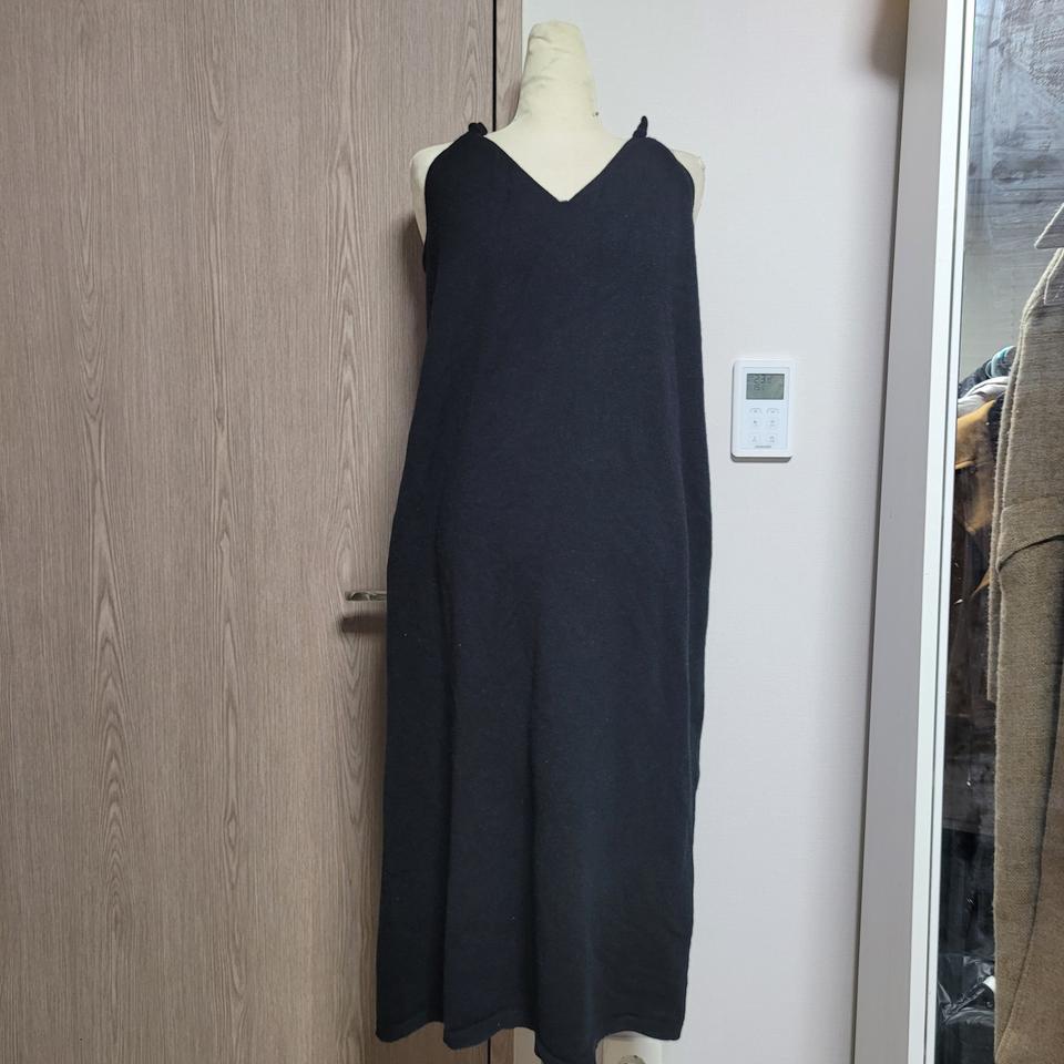 고비 캐시미어100% 니트 블랙 민소매 롱 원피스