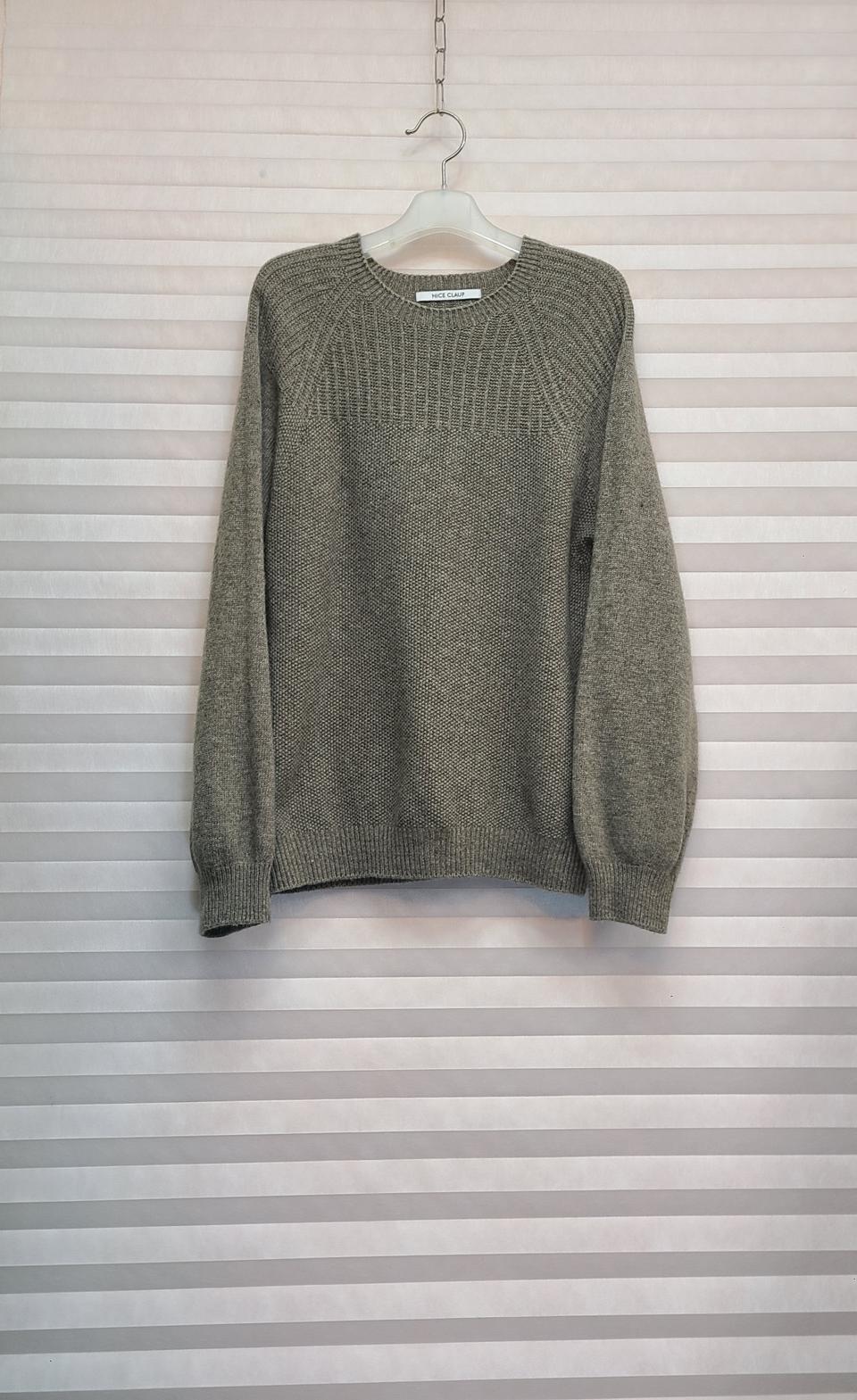 나이스클랍>24년 구입-울캐시미어 홀가먼트 풀오버(229천원)