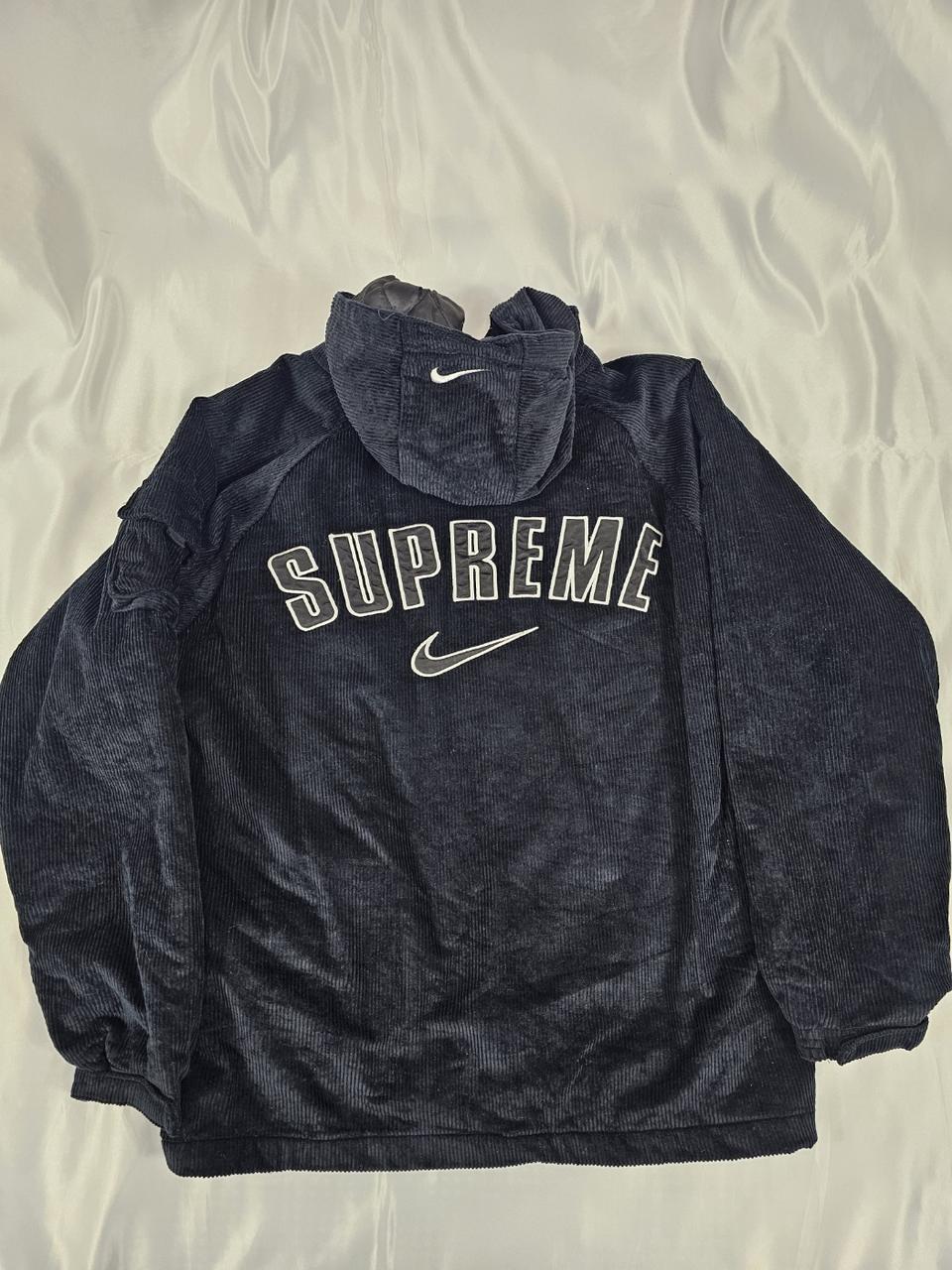 슈프림나이키아크후드집업