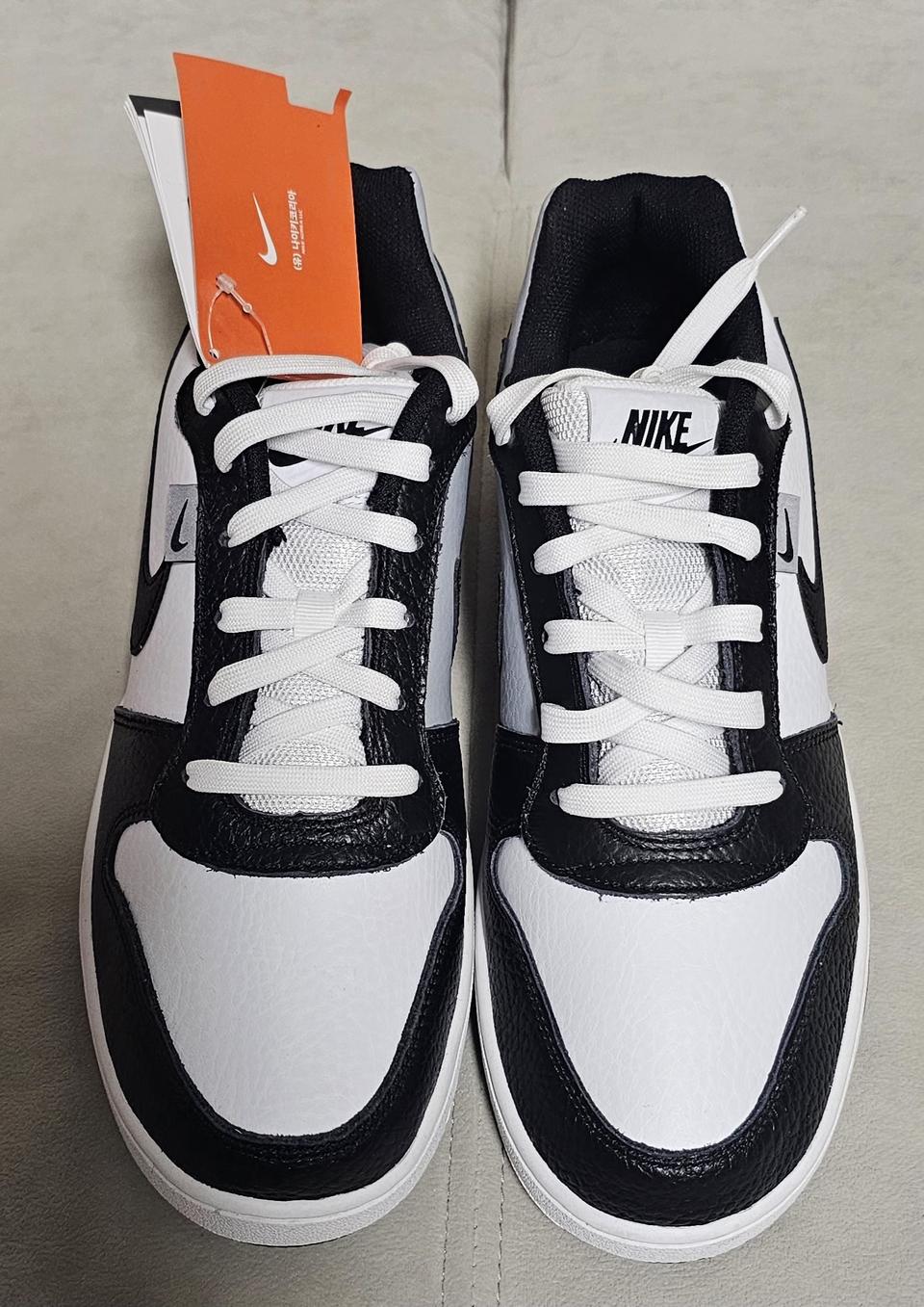 나이키 에버논 로우 프렘 / 280사이즈 텍달린 새상품