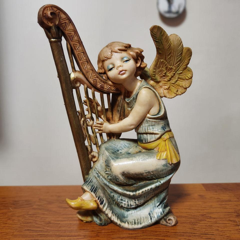 80년대 올드 빈티지 이태리 고무레진 하프엔젤.
