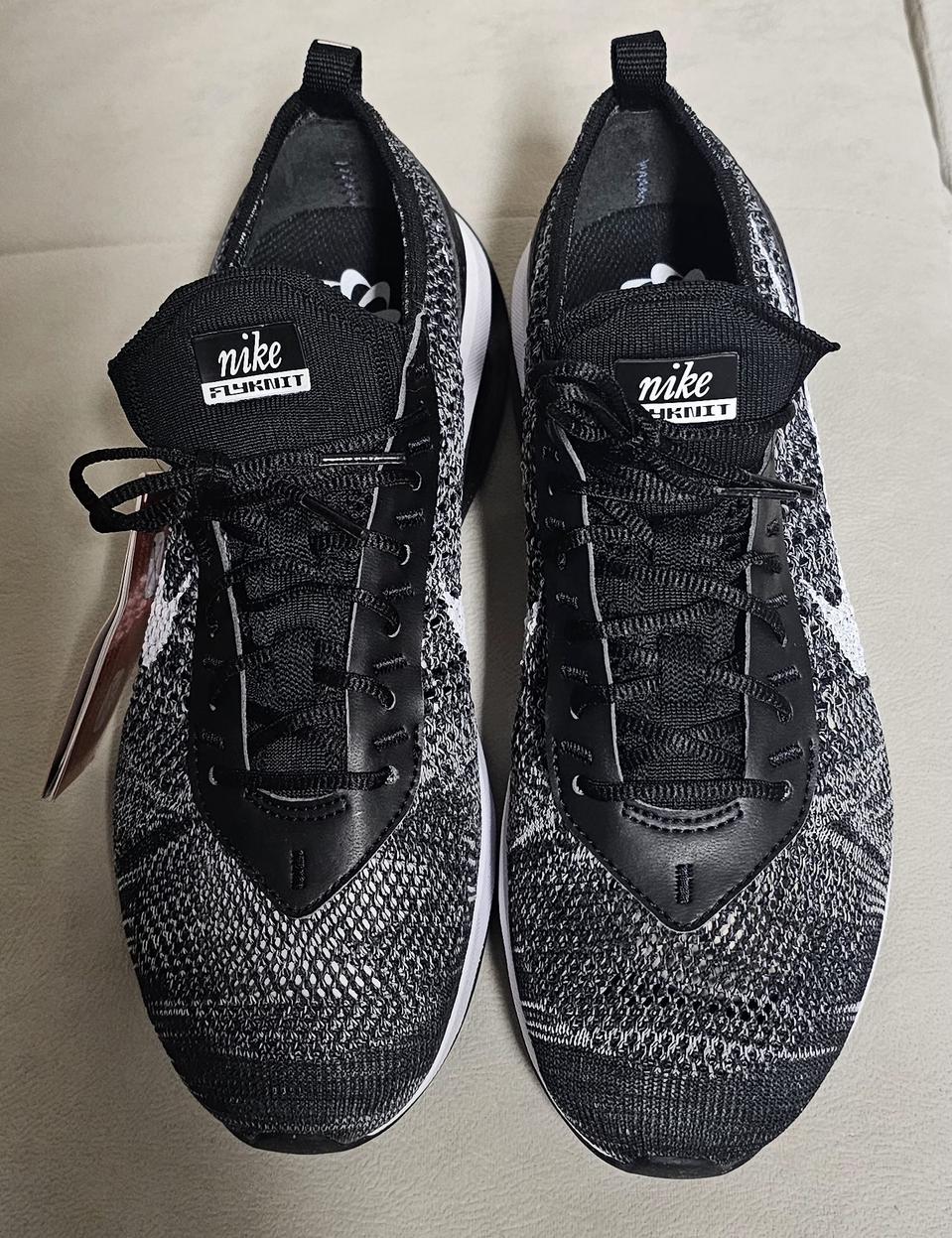 나이키 에어 맥스 플라이니트 레이서 / 255사이즈 텍달린 새상품