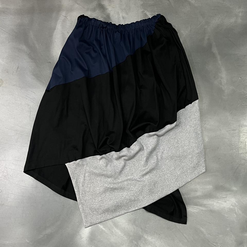 요지야마모토 스위치 플레어 스커트 y14657