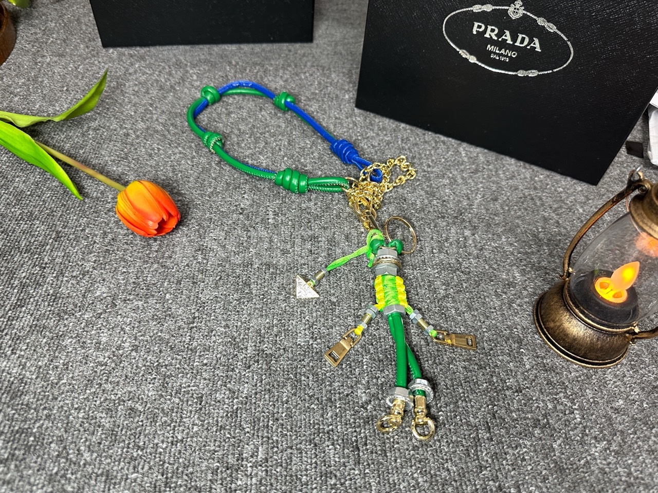 프라다 로봇 백참 그린