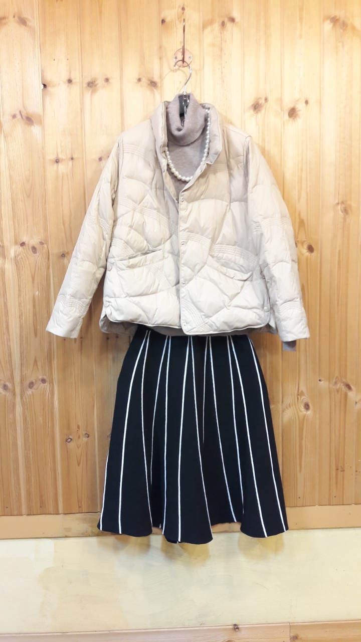 * 퀼팅 덕 다운 패딩 ( 새 상품 )*