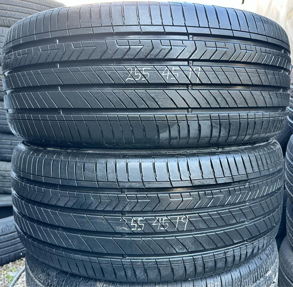 255 45 19금호중고타이어2개2554519