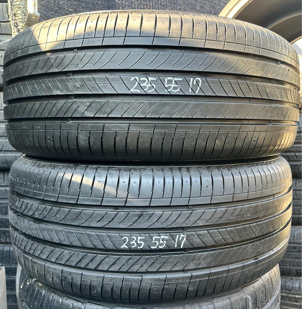 235 55 17한국중고타이어2개2355517