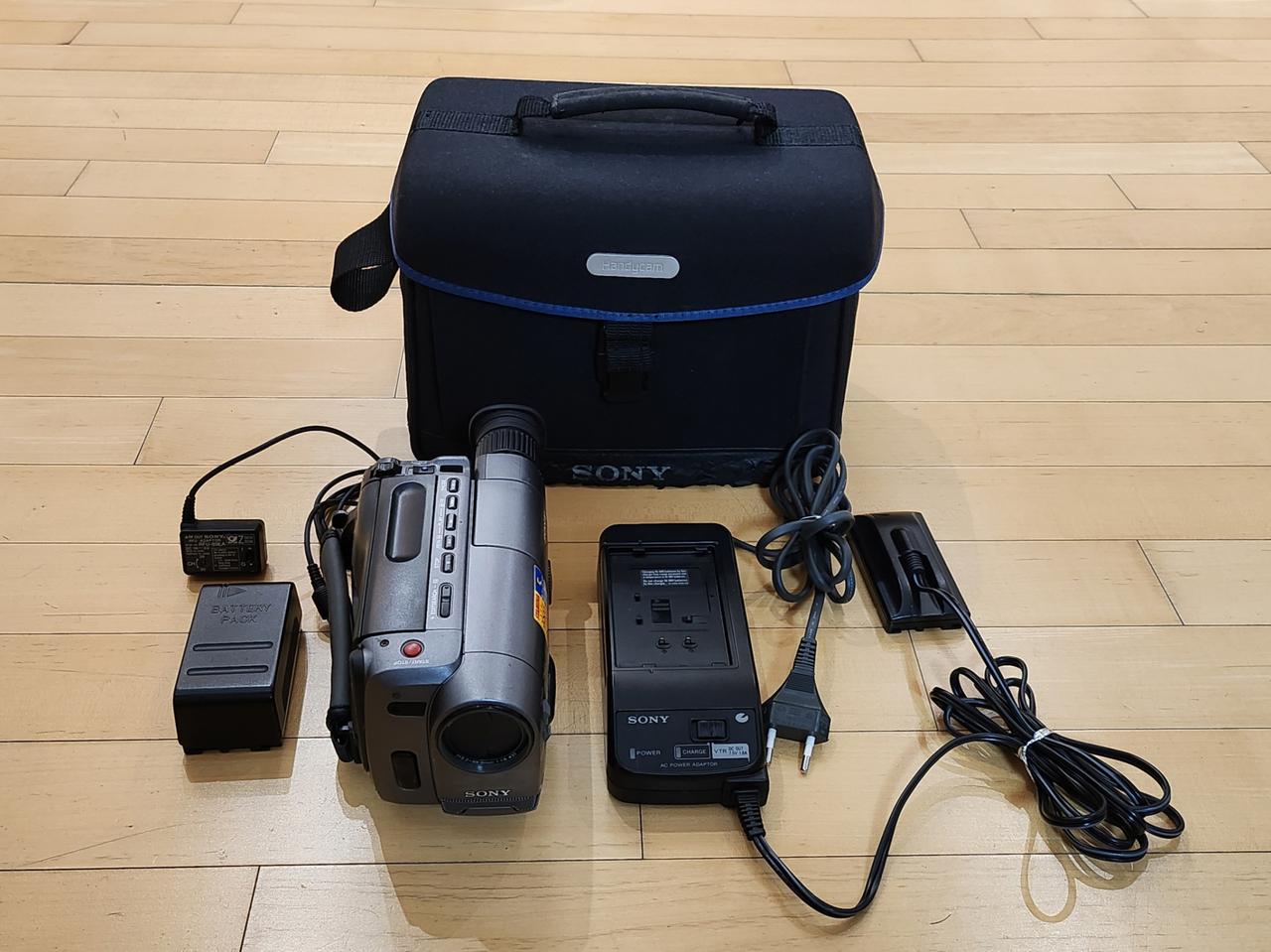 SONY 소니 CCD-TRV12 8mm 디지털 캠코더  카메라 핸디캠