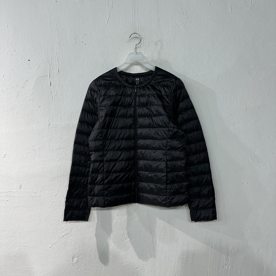 유니클로 경량패딩 여성M