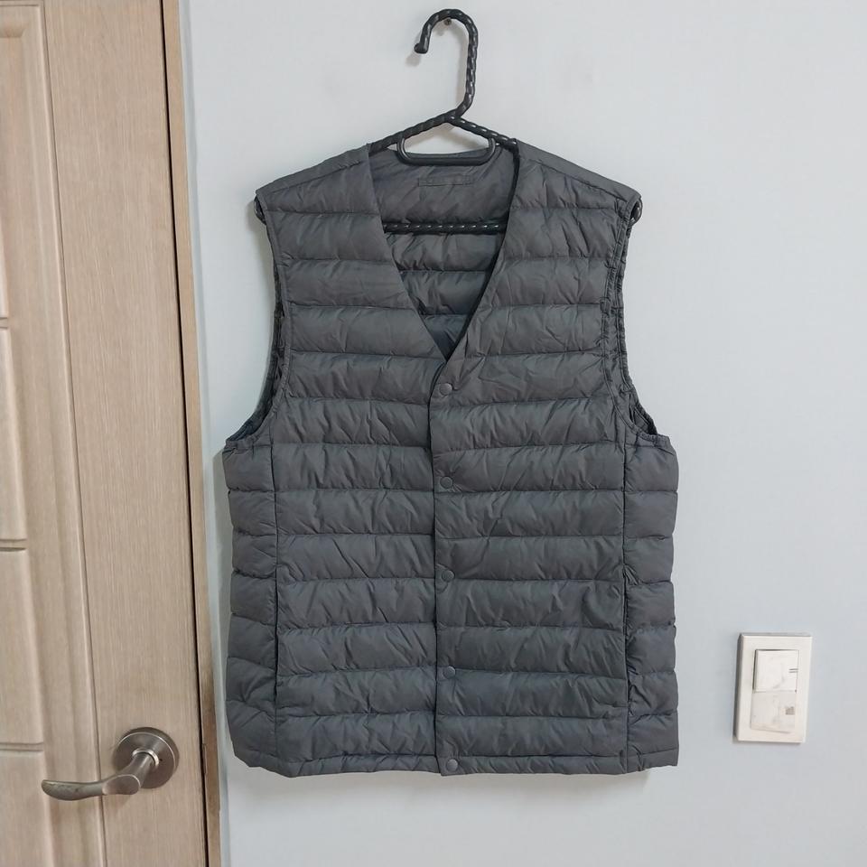 흄 구스 거위털 경량 패딩조끼 남성95 사이즈