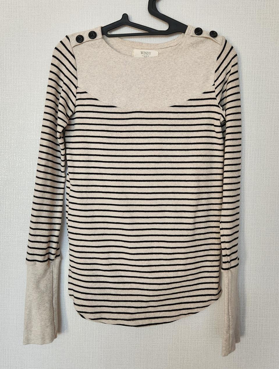 의류 여성 상의 긴팔 기모 아이보리 프리사이즈