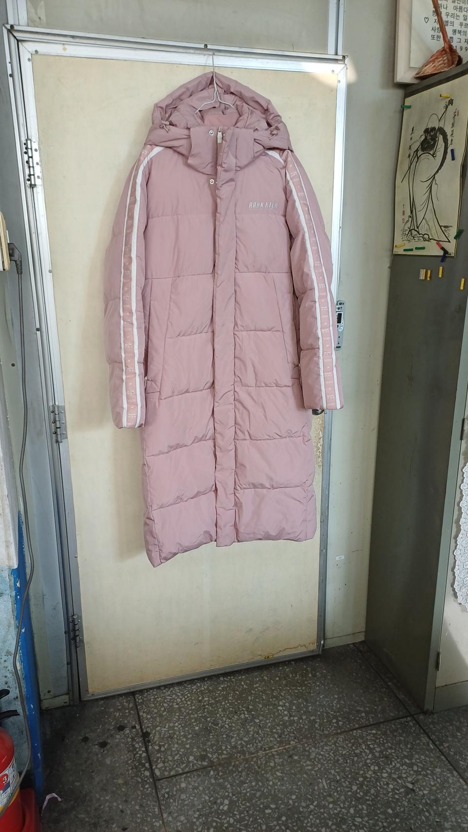 퍼모먼스여성롱패딩95싸이즈