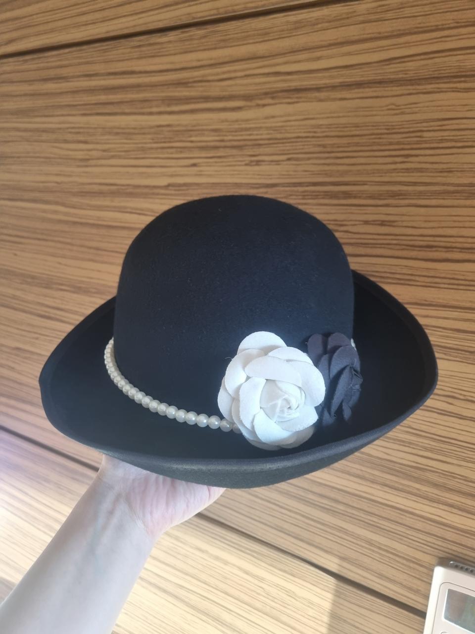 검정 꽃 장식 양모 모자 57cm