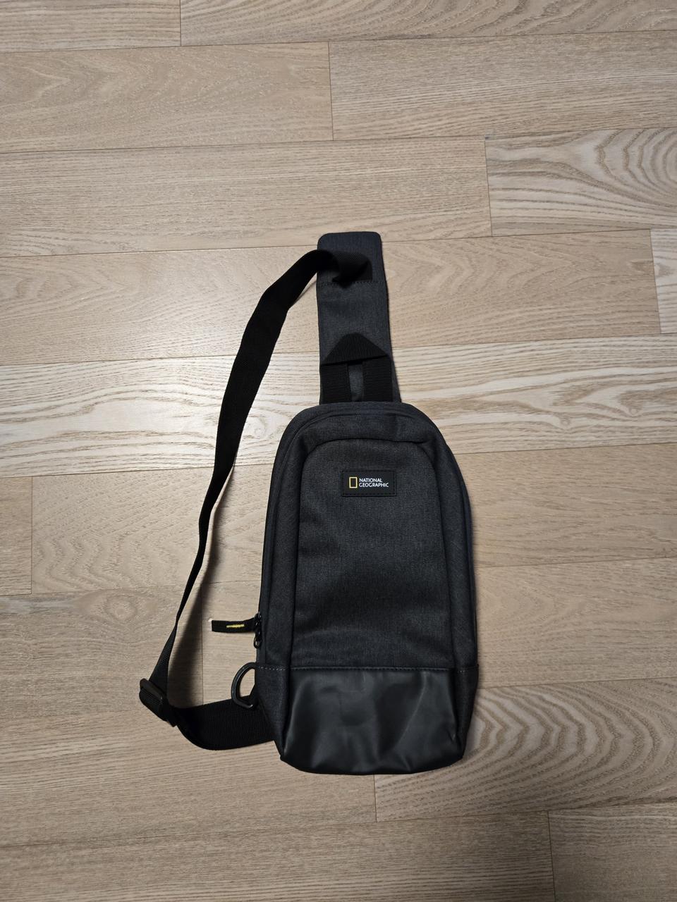 내셔널지오그래픽 슬링백 크로스백