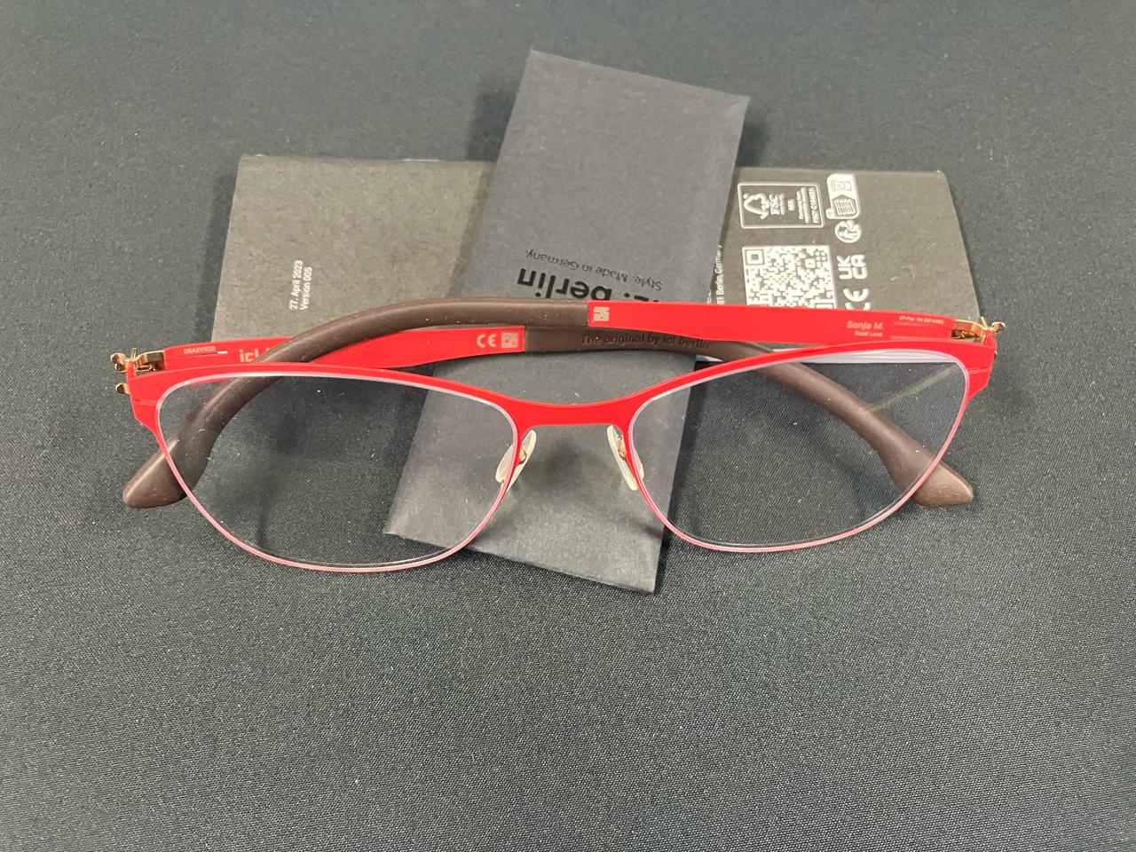 아이씨베를린 Sonja 안경