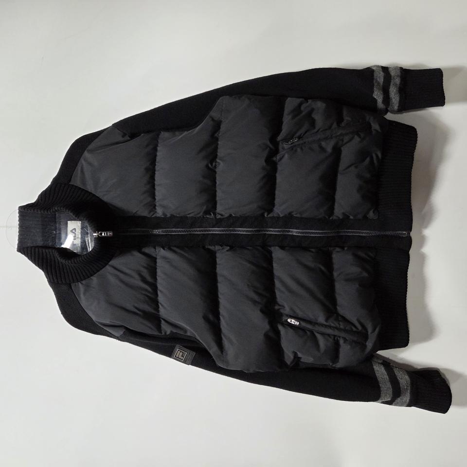 휠라 남성 블랙 니트 패딩 자켓 110 25121517