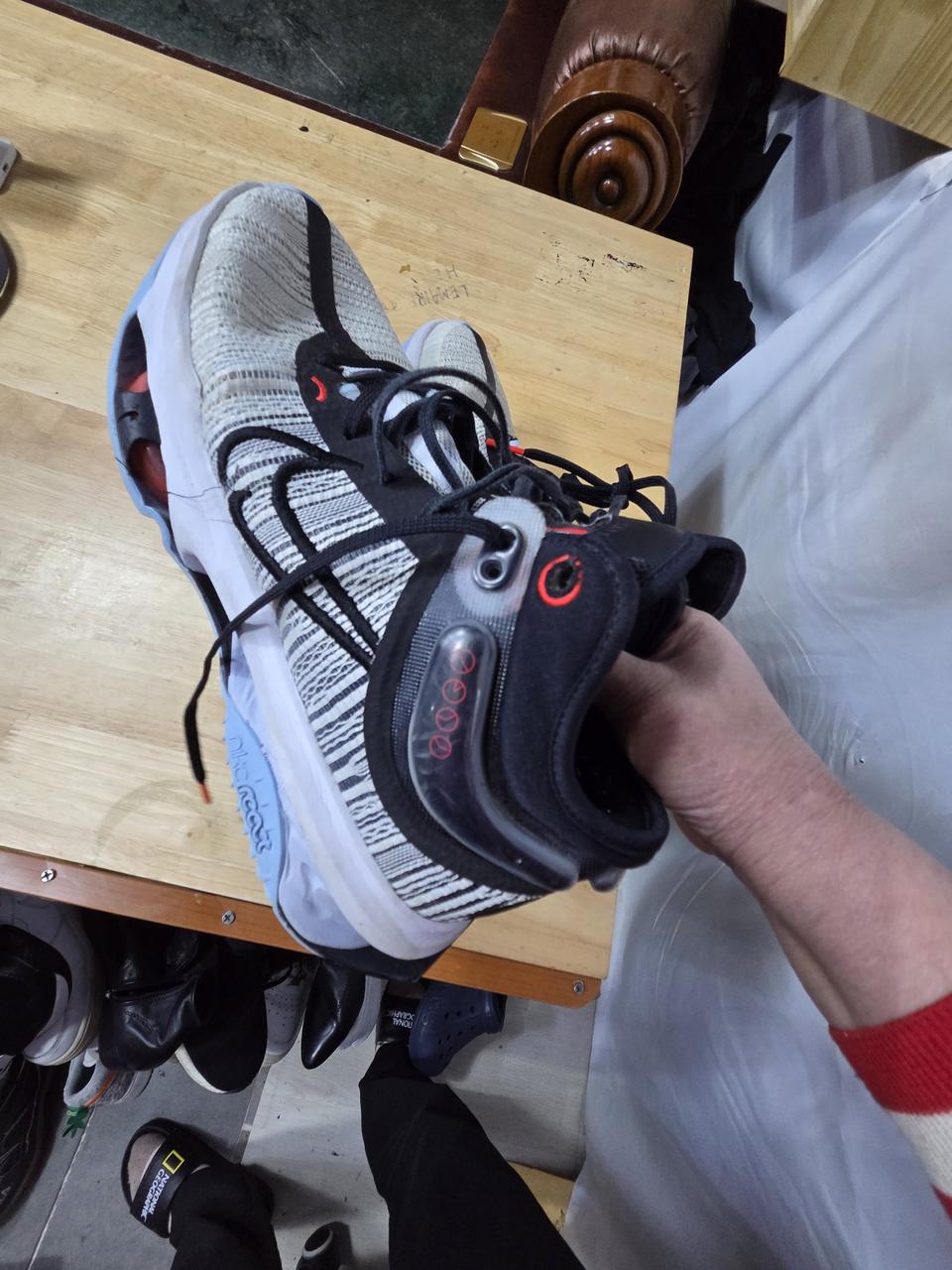 나이키 운동화 300