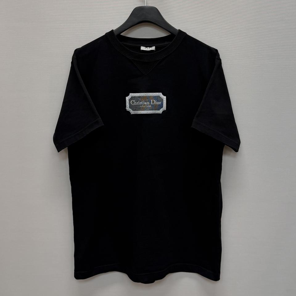 디올 자수 로고 반팔티 ( 95 ) 