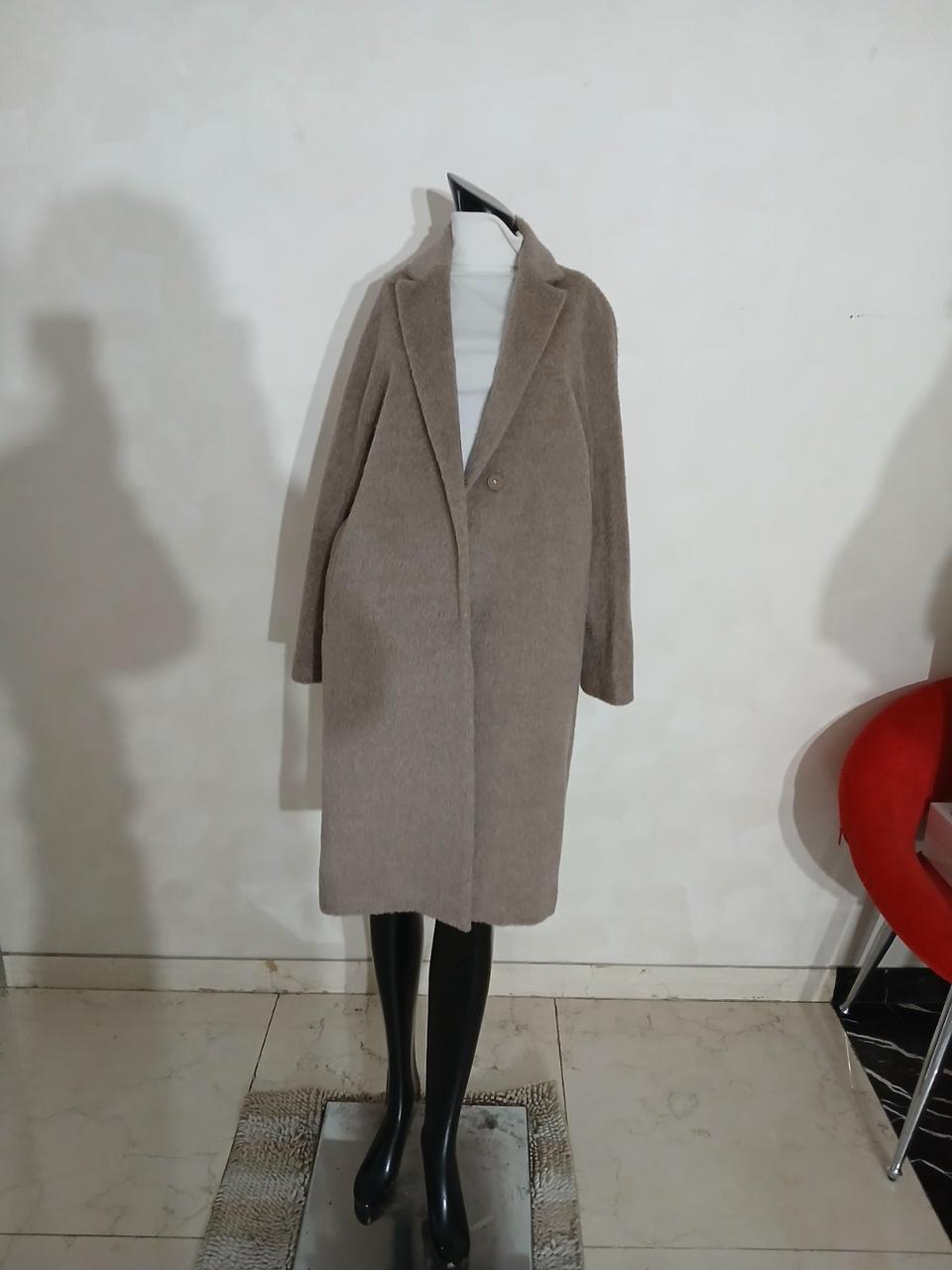 FELICE ZOSUNI 펠리체조수니 알파카 코트