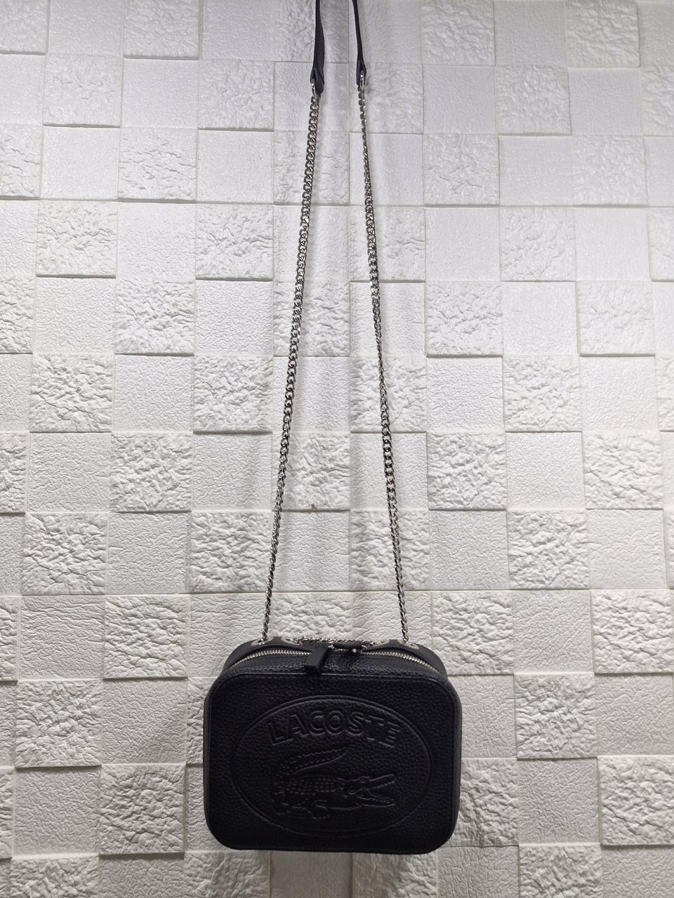 라코스테 체인크로스백 (택포)