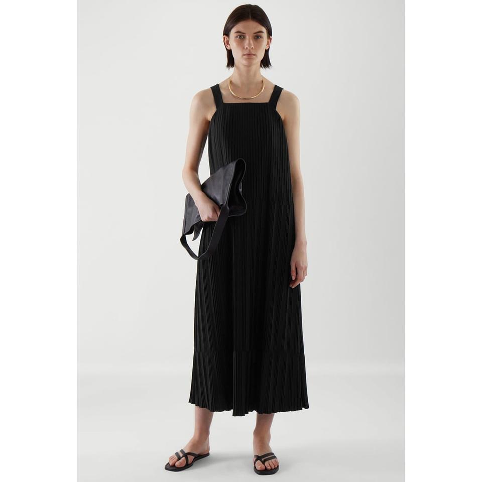 코스 COS 플리츠 슬리브리스 원피스