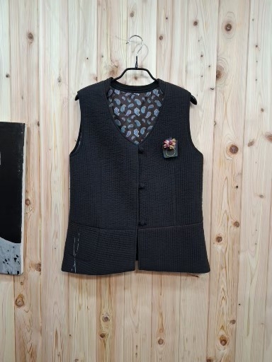 자수 누빔 조끼