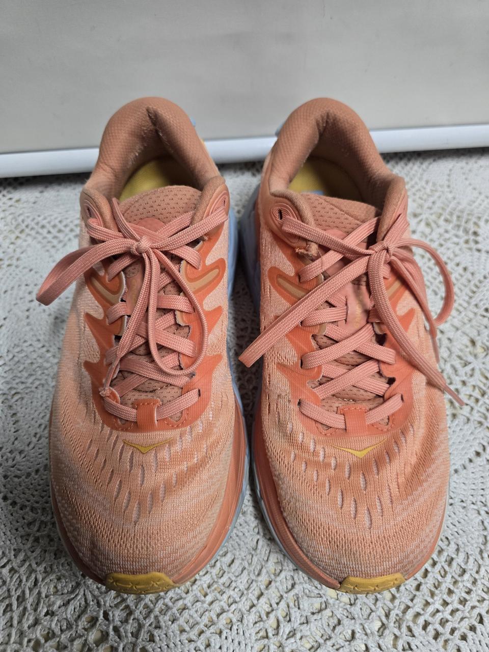 호카 런닝화 240