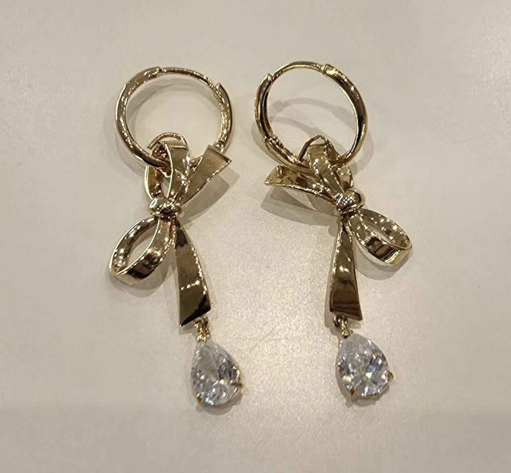 <새것> 14k골드_리본매듭 물방울참 귀걸이