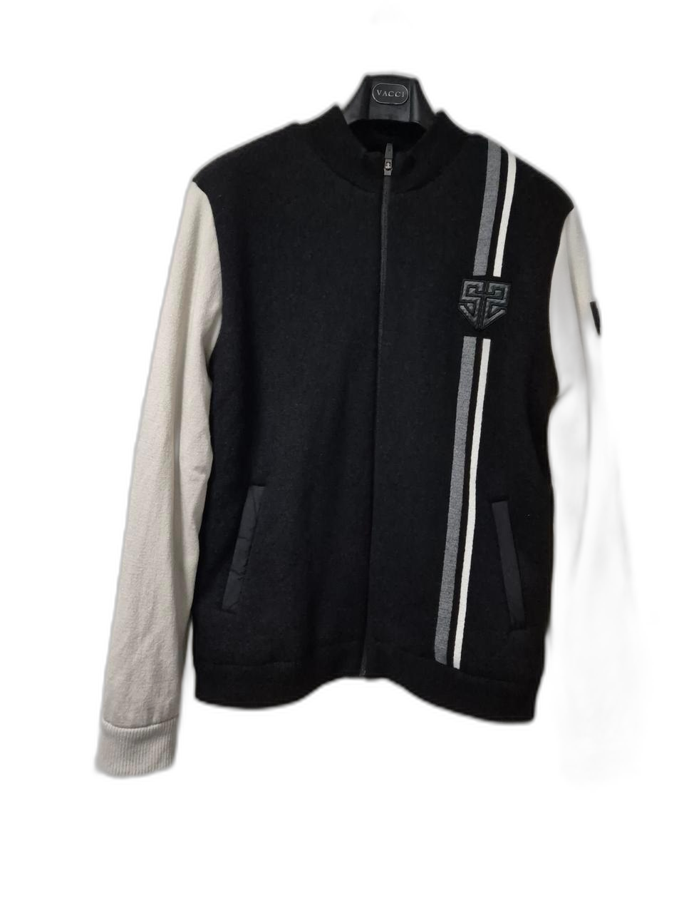 와이드앵글 방풍 니트 패딩 점퍼