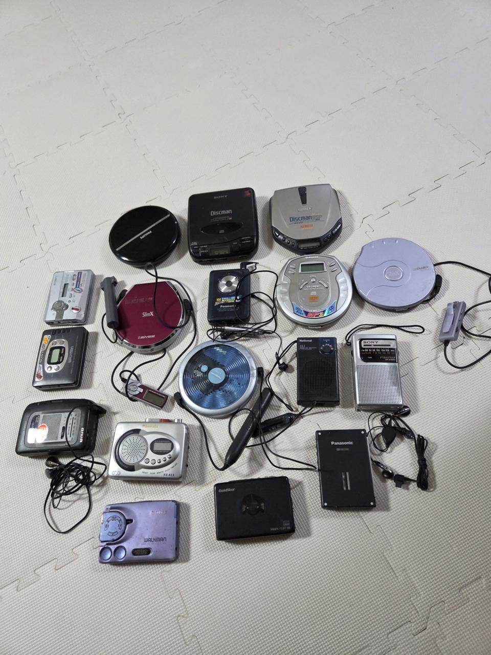 워크맨 CD플레이어 사진일괄