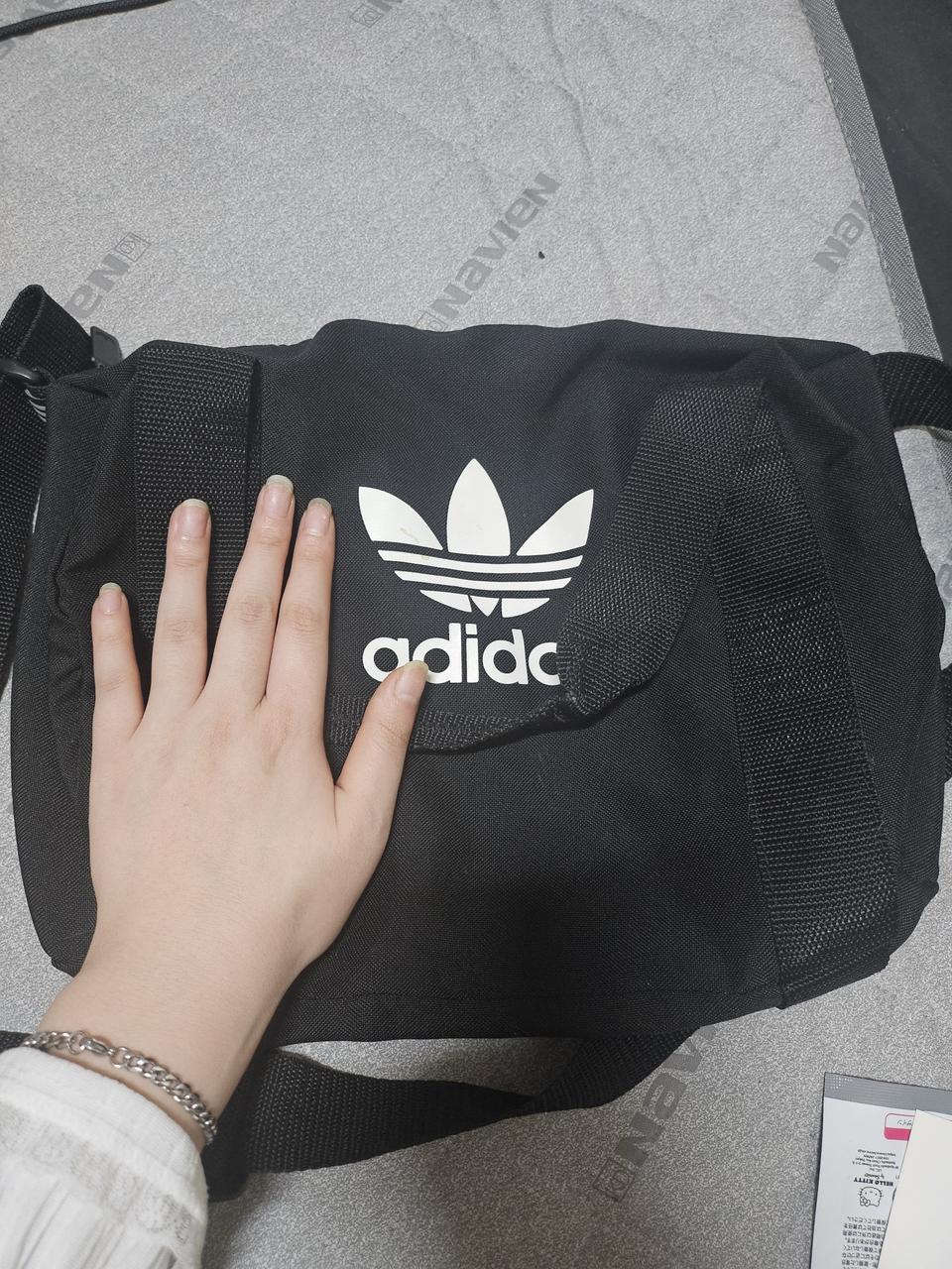 아디다스 크로스백