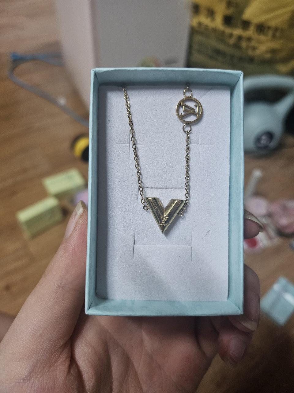 루이 18센치 팔찌