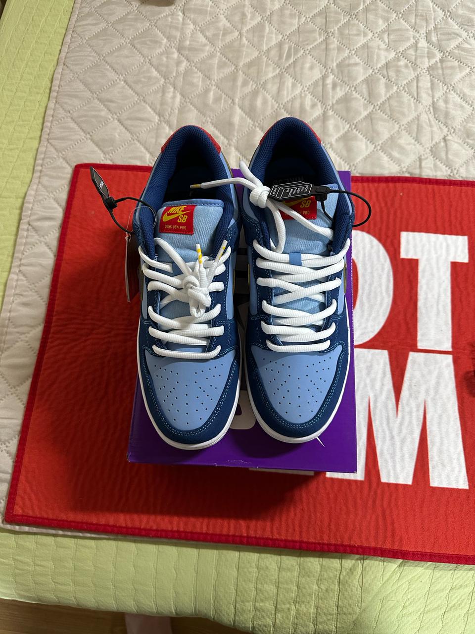 나이키 덩크 sb 와이쏘 새드 300 사이즈