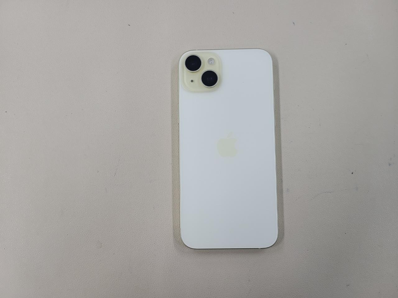 아이폰15플러스 128G 밧데리87프로  무찍힘 상태최상 ^^