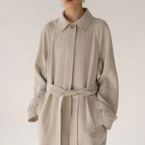 [OS] 아모멘토 린넨 싱글 트렌치코트 amomento
