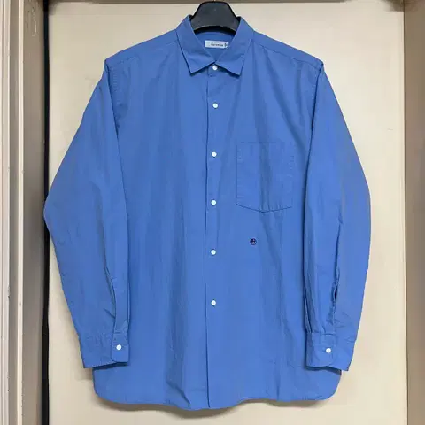 [M] 나나미카 윈드셔츠 삭스 블루 nanamica