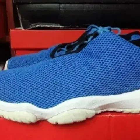 나이키 조던 퓨처 로우