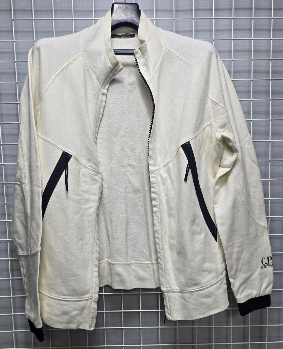 CP컴퍼니 정품 남성용 긴팔 집업