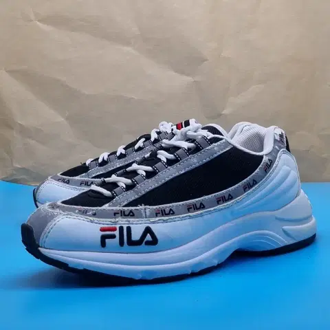 휠라 드랙스터97 운동화250