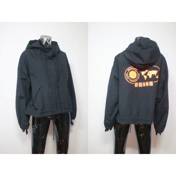 (55) 베이직하우스 박스핏 후드 숏점퍼 (사이즈 55)