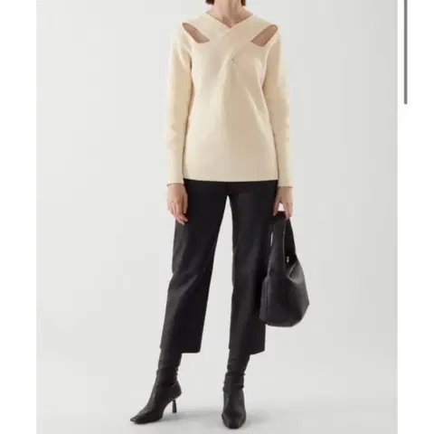 COS 드레이프 패널 니트