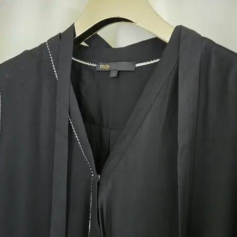 마쥬 타이 블라우스