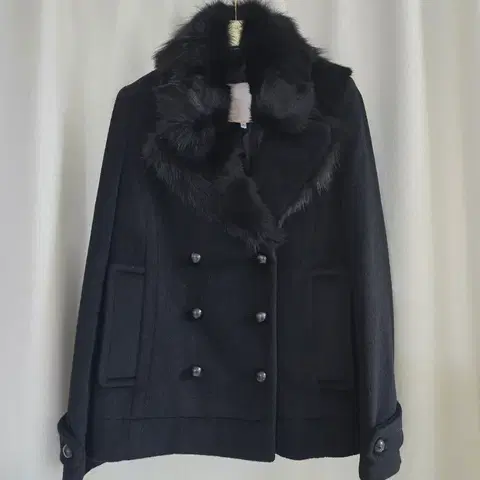 오즈세컨 퍼 숏 코트