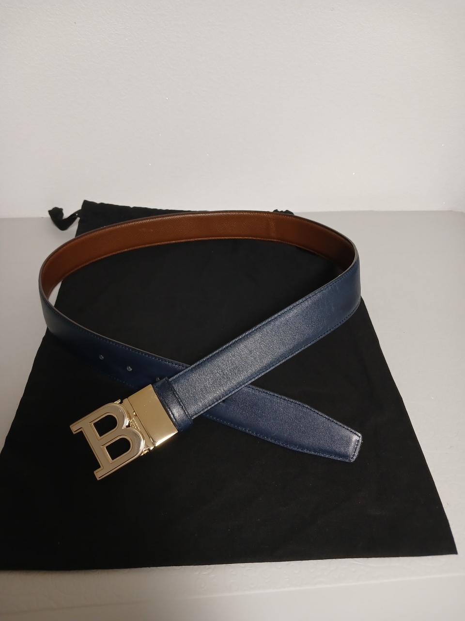 발리 B로고 네이비 브라운 양면 가죽벨트 정품