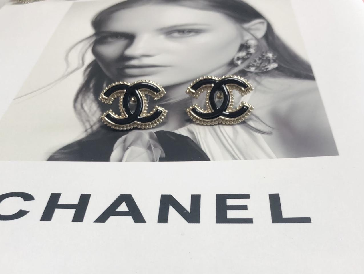 샤넬 귀걸이