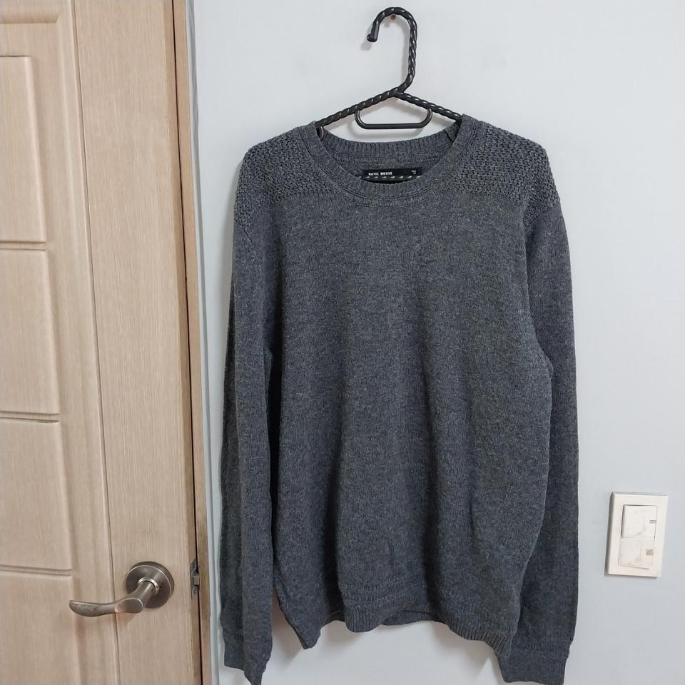 베이직하우스 남성100 사이즈 니트