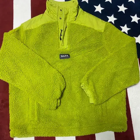 마틴로즈x나파피리 20SS 오버 쉐르파 플리스