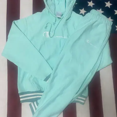 챔피온 트레이닝 조거 세트